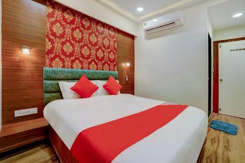 Oyo 67711 Hotel Rj Residency