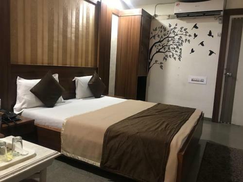 Hotel Mansarovar
