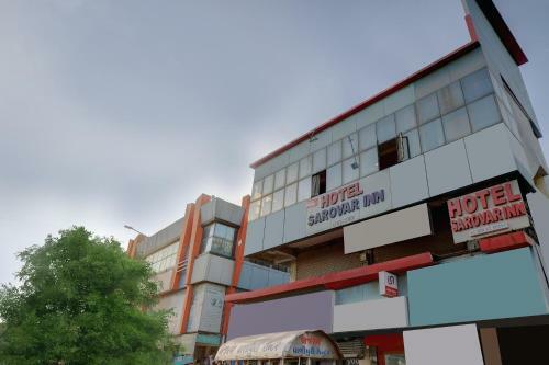 Spot On 73377 Hotel Sarovar Inn