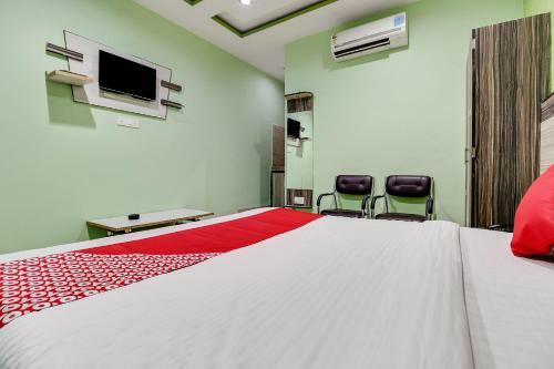 Hotel Oyo 45999 Tulsi Palace