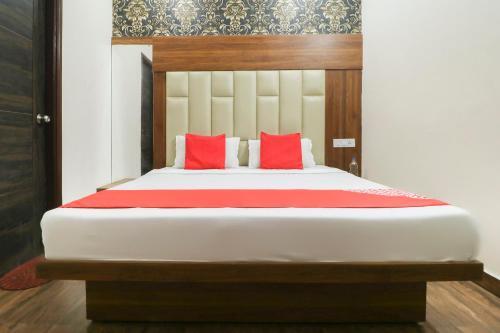 Oyo 67637 Hotel A1