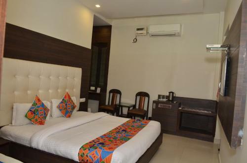 Hotel K K Continental