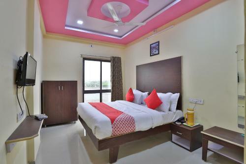 Hotel Oyo 37477 D K Guest House