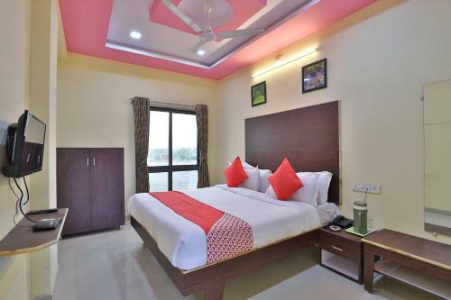 Hotel Oyo 37477 D K Guest House