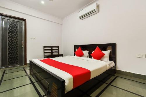 Oyo 71204 Hotel New Grace