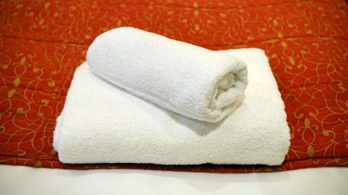Oyo 71204 Hotel New Grace