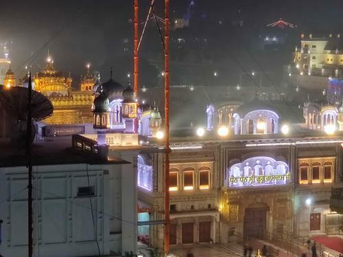 Hotel Mm Paradise - Near Golden Temple