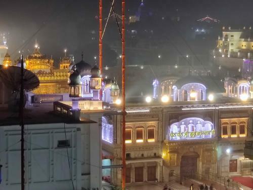 Hotel Mm Paradise - Near Golden Temple