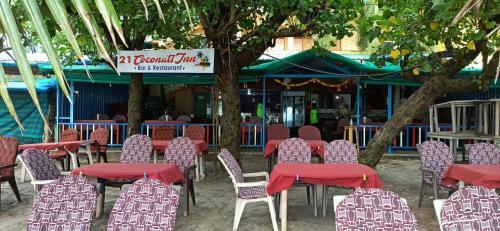 Hotel 21coconuts Inn