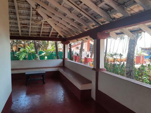 Hotel Dhuni Resorts Anjuna Goa