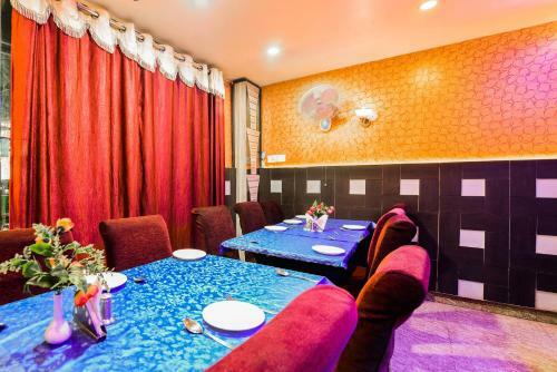Oyo 30414 Hotel Us Residency