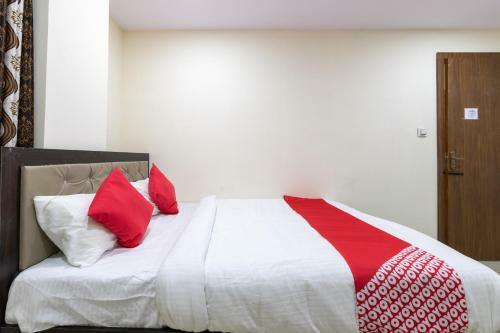 Hotel Oyo 45125 Banashankari Comforts