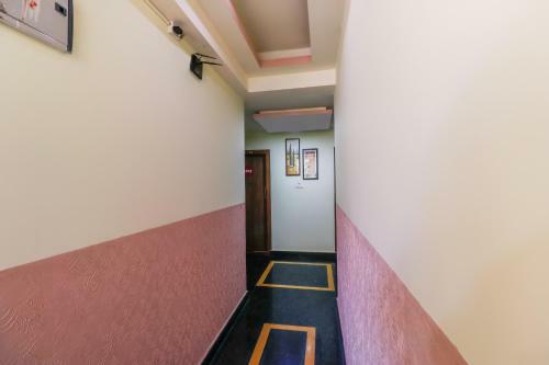 Hotel Oyo 69693 The Royal Park