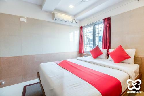 Hotel Oyo 71538 Royal Residency