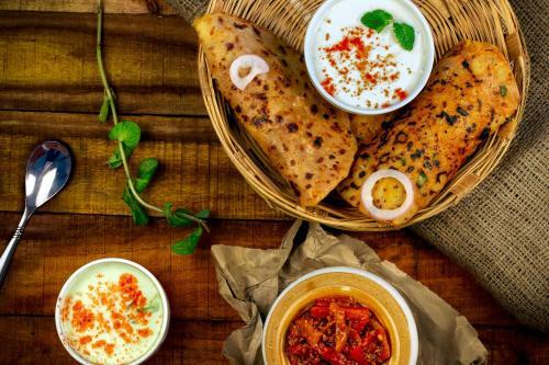 Hotel Oyo 71538 Royal Residency