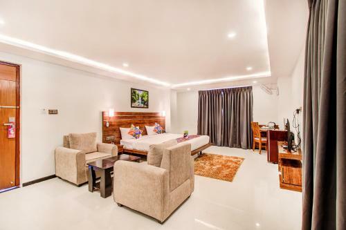 Fabhotel Prime Ivory Pearl II