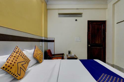 Spot On 77106 Hotel Sangam Royal