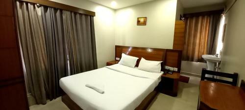 Park Palace Hotel Madiwala