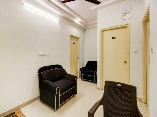 Hotel Oyo 74308 Kings Suites