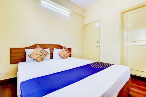 Hotel Spot On 76963 Crystal Homes