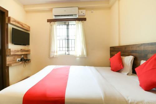 Hotel Oyo 36197 Royal Wood