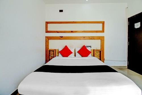 Hotel Capital O Blr2521 Green City Comforts