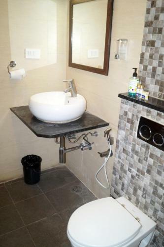 Hotel Omatra Canna Ngv
