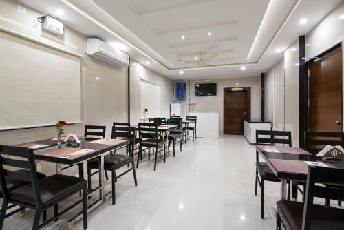 Hotel Vanusa Residency By Big Tree Hospitality