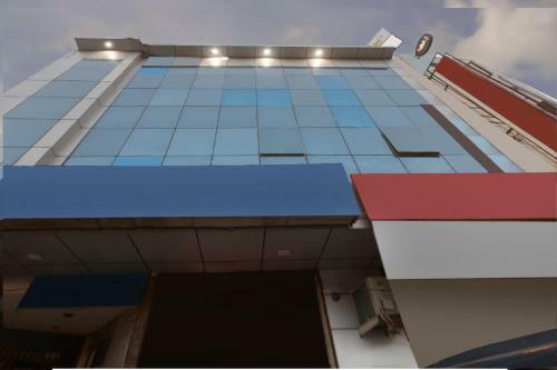 Hotel Oyo Flagship 77157 Puttana Chetty Townhall