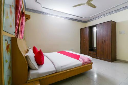 Hotel Oyo 71675 New Aishwarya Comforts