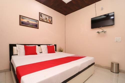 Hotel Oyo 28338 New Life