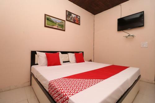 Hotel Oyo 28338 New Life