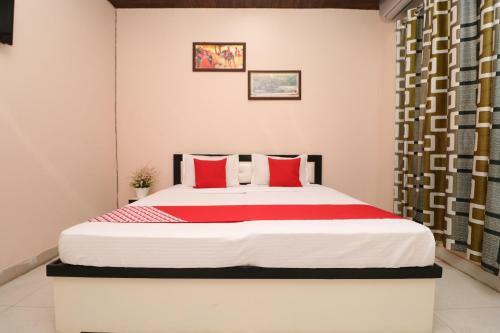 Hotel Oyo 28338 New Life