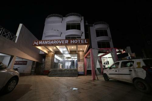 Capital O 38730 Hotel Mansarovar Deluxe