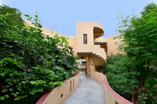 Hotel Pride Kadamb Kunj Resort Bharatpur