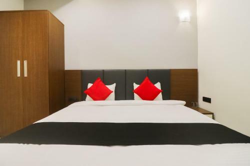 Hotel Capital O 28650 Nikhil Regency