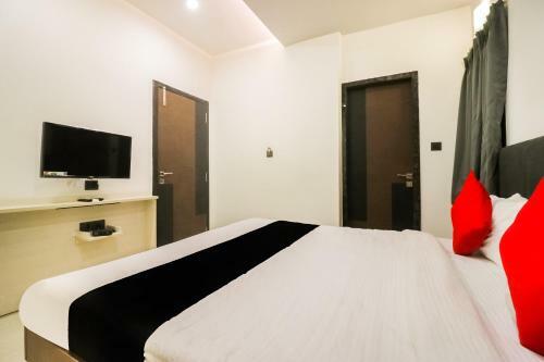 Hotel Capital O 28650 Nikhil Regency