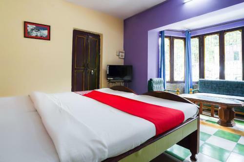 Hotel Oyo 49674 Akash Resort