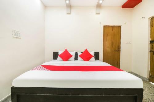 Oyo 69664 Hotel Kalyug Palace