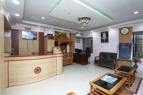 Oyo 27030 Hotel Blue Bell