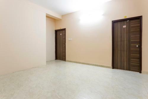 Hotel Oyo 44026 Samrudhi Residency