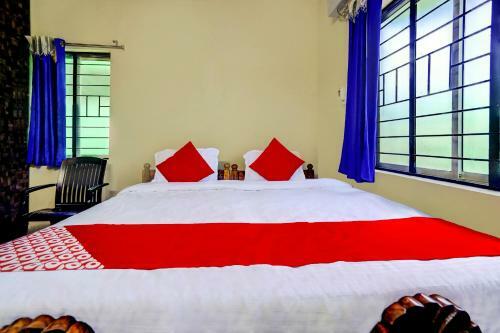 Oyo 60003 Hotel Santosh