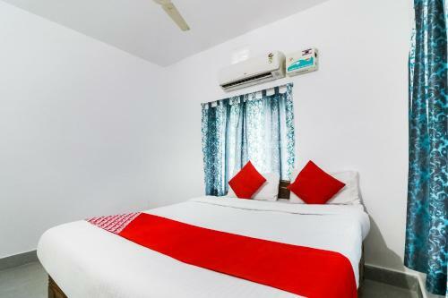 Hotel Oyo 68575 Dhauli Palace