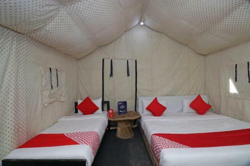 Hotel Oyo 26673 Bairagarh Resort
