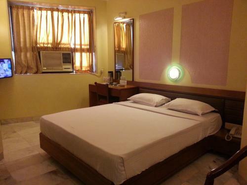 Hotel Ashray International, Sion