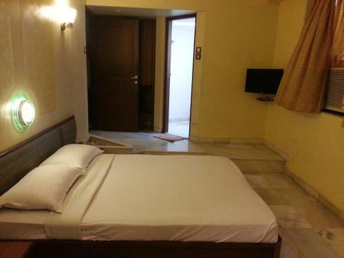 Hotel Ashray International, Sion