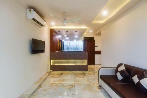 Hotel Oyo 48017 Shubham Residency