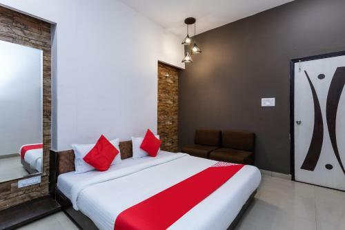 Hotel Oyo 64827 Marve Residency