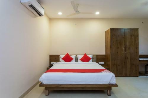 Hotel Oyo 64827 Marve Residency