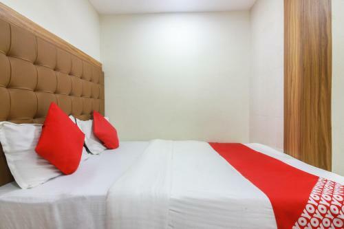 Hotel Oyo 74718 Decent Guest House